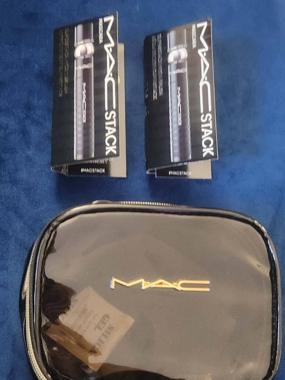 MAC Cosmetics MACStack Mascara Deluxe Travel Set (Micro & Mega Brush Duo) + Bag